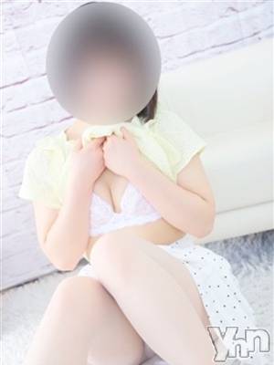 くるみ(25) 身長154cm、スリーサイズB82(B).W55.H85。甲府人妻デリヘル 若妻専門デリヘル／山梨人妻(ワカヅマセンモンデリヘル／ヤマナシヒトヅマ)在籍。