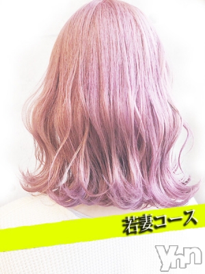 るる(18) 身長156cm、スリーサイズB82(C).W58.H83。甲府人妻デリヘル 甲府人妻隊(コウフヒトヅマタイ)在籍。