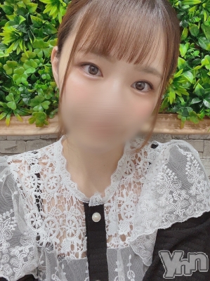 りと(24) 身長161cm、スリーサイズB92(F).W58.H88。甲府ソープ オレンジハウス在籍。