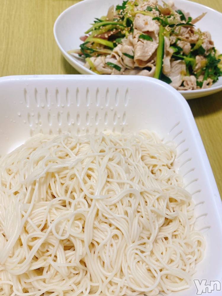 ���ܥ���Х��顦�����CLUB WONDER(����� ������) ��������7��7���̥�֥����ֲ��Τ������򿩤٤�Τ���