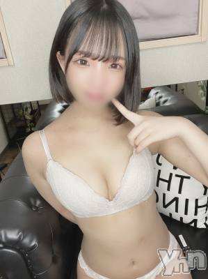 あいす(19) 身長161cm、スリーサイズB91(F).W55.H84。甲府ソープ BARUBORA(バルボラ)在籍。