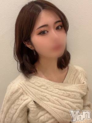 れん(20) 身長164cm、スリーサイズB84(D).W56.H86。甲府ソープ BARUBORA(バルボラ)在籍。