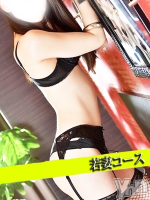 なつき(27) 身長152cm、スリーサイズB84(C).W59.H85。甲府人妻デリヘル 甲府人妻隊(コウフヒトヅマタイ)在籍。