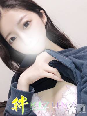 ありな(23) 身長157cm、スリーサイズB86(C).W54.H83。甲府デリヘル 山梨デリヘル　絆　甲府店(ヤマナシデリヘル　キズナ　コウフテン)在籍。