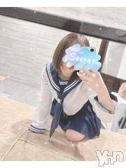 甲府ソープオレンジハウス あいな(22)の6月12日写メブログ「出会えてない…」