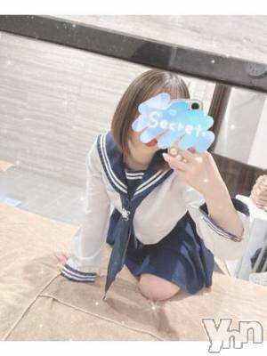 甲府ソープ オレンジハウス あいな(22)の6月12日写メブログ「出会えてない…」