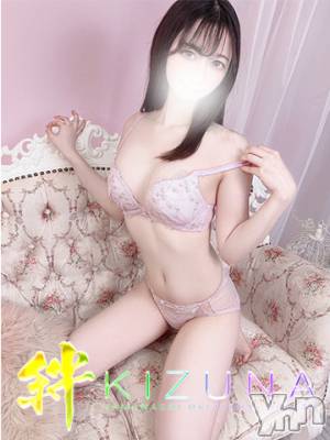 さゆり(21) 身長157cm、スリーサイズB88(D).W56.H86。甲府デリヘル 山梨デリヘル　絆　甲府店(ヤマナシデリヘル　キズナ　コウフテン)在籍。