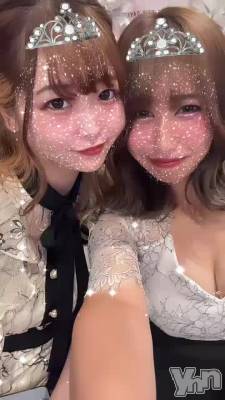 �������˥�