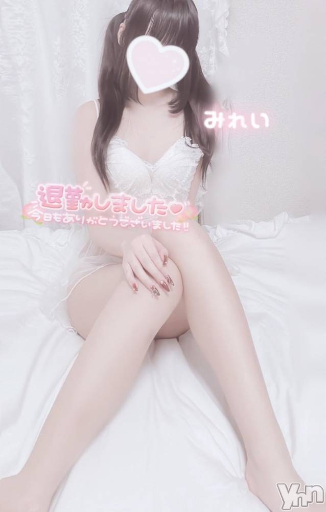 甲府デリヘルLOVE CLOVER(ラブクローバー) みれい(20)の11月22日写メブログ「あなたとだけの秘密🤫」