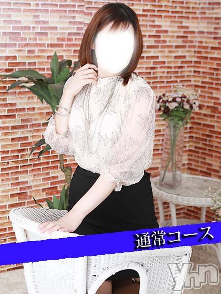 新人みか