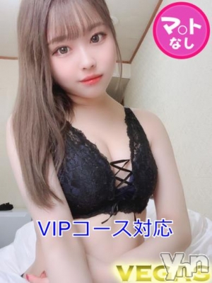 らむ(19) 身長157cm、スリーサイズB87(D).W58.H87。石和ソープ 石和クリスタル(イサワクリスタル)在籍。
