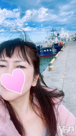 甲府デリヘル甲府人妻隊(コウフヒトヅマタイ) 新人まゆみ(50)の3月23日写メブログ「今日から」