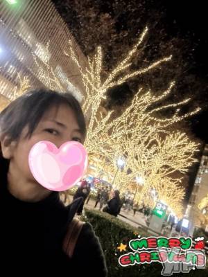 甲府デリヘル 甲府人妻隊(コウフヒトヅマタイ) 新人まゆみ(50)の12月25日写メブログ「メリー🤶クリスマス🍷」
