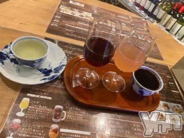 甲府デリヘル甲府人妻隊(コウフヒトヅマタイ) れの(25)の10月10日写メブログ「最終日🥲」