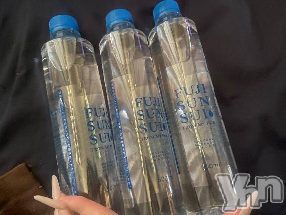 甲府デリヘル山梨デリヘル　絆　甲府店(ヤマナシデリヘル　キズナ　コウフテン) ほしな(22)の2月7日写メブログ「ウォーター」