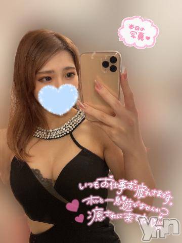 甲府ソープオレンジハウスなお(22)の2023年10月3日写メブログ「出勤してます🤜🏻♡🤛🏻」