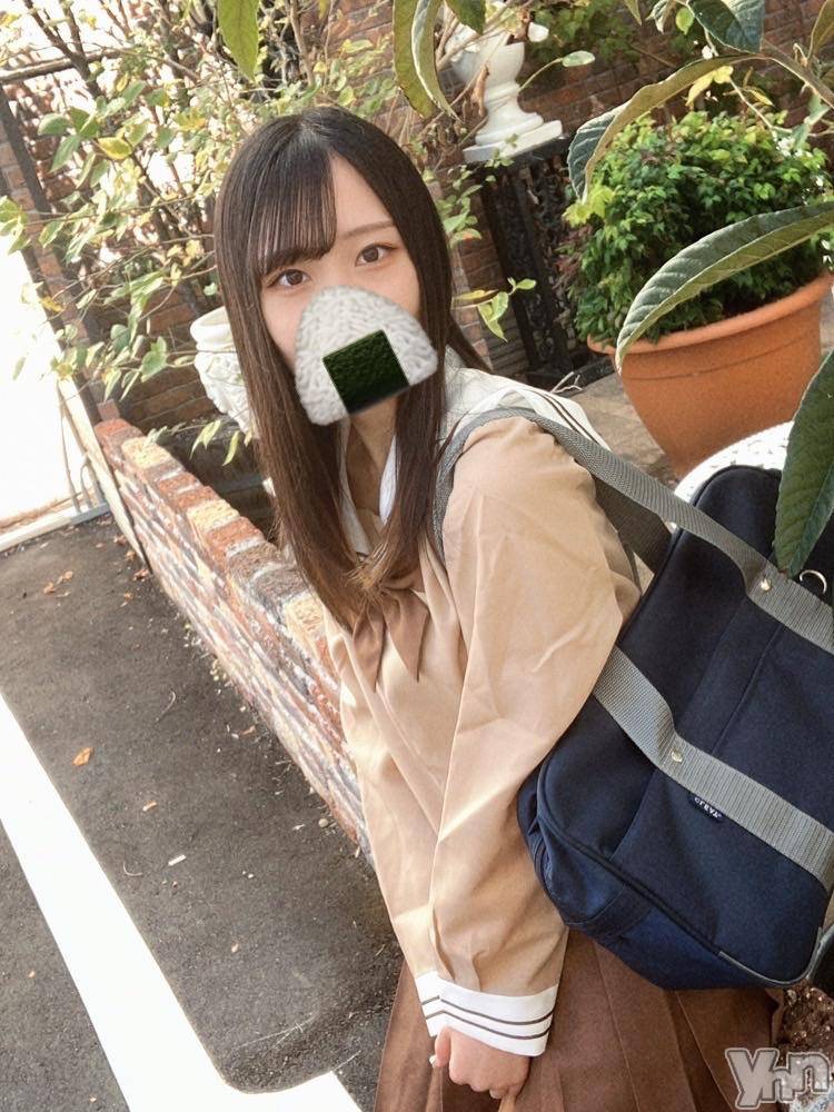 石和ソープ石和クリスタル(イサワクリスタル)りりあ(23)の2024年11月7日写メブログ「おはよ～です(っ﹏-) .｡」