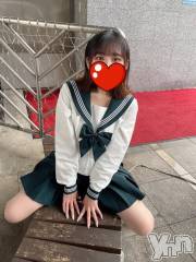 石和ソープ石和クリスタル(イサワクリスタル) りりあ(23)の7月19日写メブログ「おはよです(՞_  ̫ _՞)ᐝ」