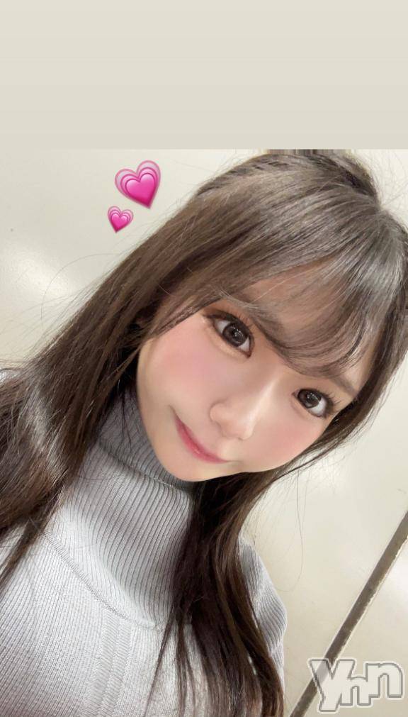 甲府ソープ石蹄(セキテイ)まなつ(22)の2024年12月28日写メブログ「🎀出勤です💗」