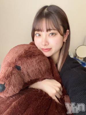 あみ(23) 身長162cm、スリーサイズB86(E).W57.H85。 オレンジハウス在籍。