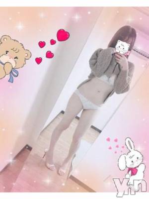 甲府デリヘル 山梨デリヘル　絆　甲府店(ヤマナシデリヘル　キズナ　コウフテン) めむ(21)の7月1日写メブログ「はじめまして️🩵」