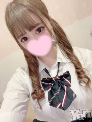甲府デリヘル 山梨デリヘル　絆　甲府店(ヤマナシデリヘル　キズナ　コウフテン) りりさ(21)の9月22日写メブログ「出勤🖊🖤」