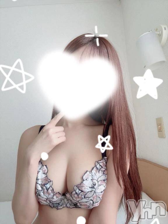 甲府デリヘルLOVE CLOVER(ラブクローバー)おと(23)の2026年4月10日写メブログ「雨宿りしよ(*˙˘˙*)❥❥」