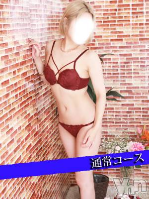 新人せりか(31) 身長157cm、スリーサイズB85(B).W59.H87。 甲府人妻隊在籍。