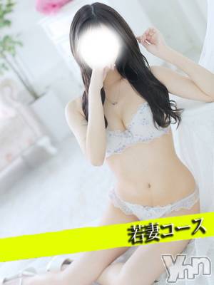 るる(18) 身長156cm、スリーサイズB82(C).W58.H83。甲府デリヘル 甲府人妻隊(コウフヒトヅマタイ)在籍。