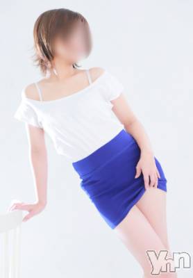 桜木るな(32) 身長153cm、スリーサイズB86(D).W60.H88。甲府風俗エステ 甲府回春アロマージュ(コウフカイシュンアロマージュ)在籍。