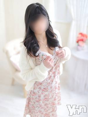 さやか(23) 身長148cm、スリーサイズB84(B).W56.H83。甲府デリヘル LOVE CLOVER(ラブクローバー)在籍。