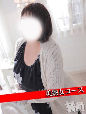 みのり(50) 身長160cm、スリーサイズB87(C).W61.H90。甲府デリヘル 甲府人妻隊(コウフヒトヅマタイ)在籍。