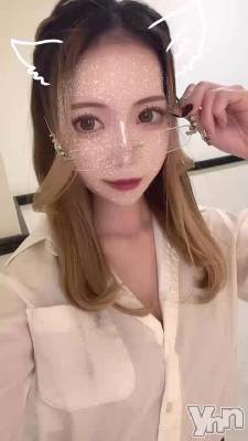 👩🏼‍🏫👓❤️