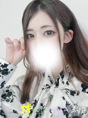 れの(25) 身長153cm、スリーサイズB86(C).W56.H84。甲府デリヘル 山梨デリヘル　絆　甲府店(ヤマナシデリヘル　キズナ　コウフテン)在籍。