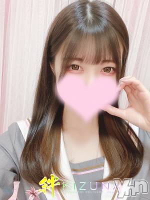 はのん(20) 身長163cm、スリーサイズB84(B).W55.H85。甲府デリヘル 山梨デリヘル　絆　甲府店(ヤマナシデリヘル　キズナ　コウフテン)在籍。