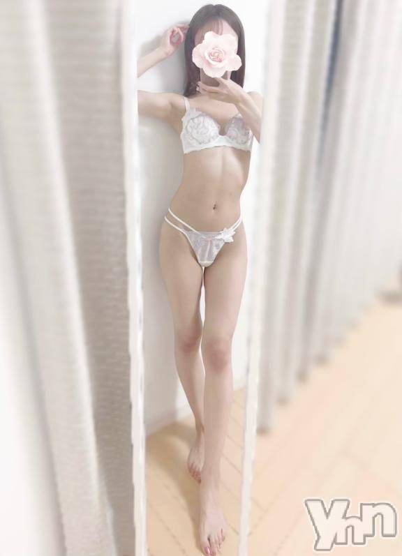 甲府ソープ石蹄(セキテイ) れの(24)の1月1日写メブログ「🩶あと少し…🩶」