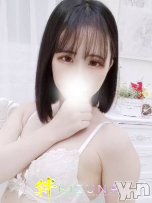 しゅな(21) 身長156cm、スリーサイズB86(C).W55.H84。甲府デリヘル 山梨デリヘル　絆　甲府店(ヤマナシデリヘル　キズナ　コウフテン)在籍。