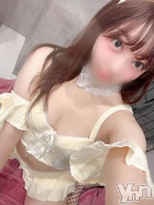 れみ(20) 身長164cm、スリーサイズB86(D).W56.H90。甲府ソープ BARUBORA(バルボラ)在籍。