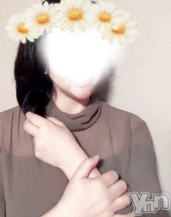 甲府デリヘル甲府人妻隊(コウフヒトヅマタイ) えり(50)の10月3日写メブログ「15時本日最終受付になります👼」