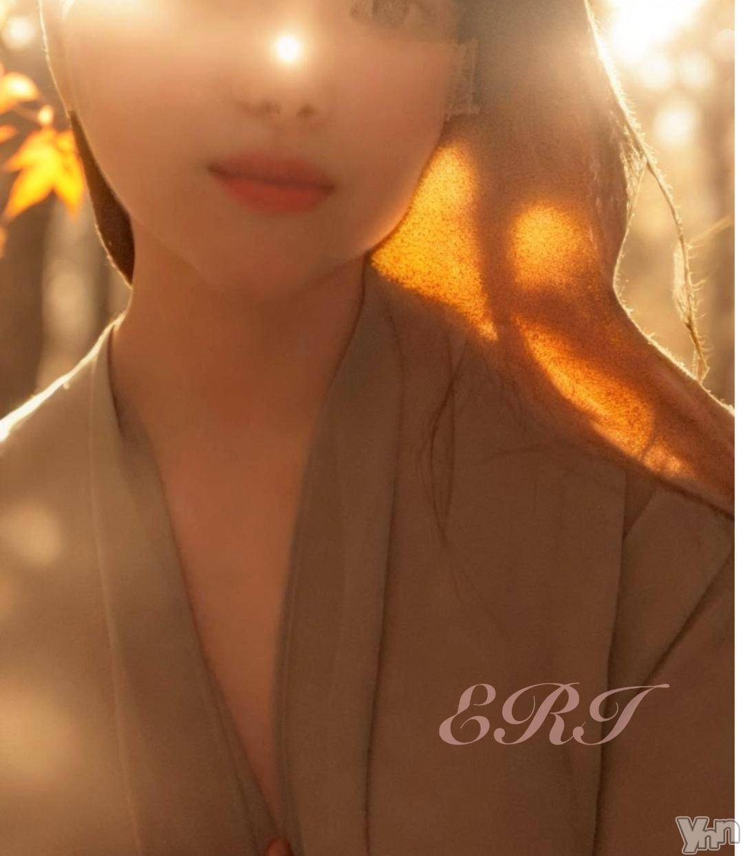 甲府デリヘル甲府人妻隊(コウフヒトヅマタイ)えり(50)の2024年10月25日写メブログ「出勤してます🌟」