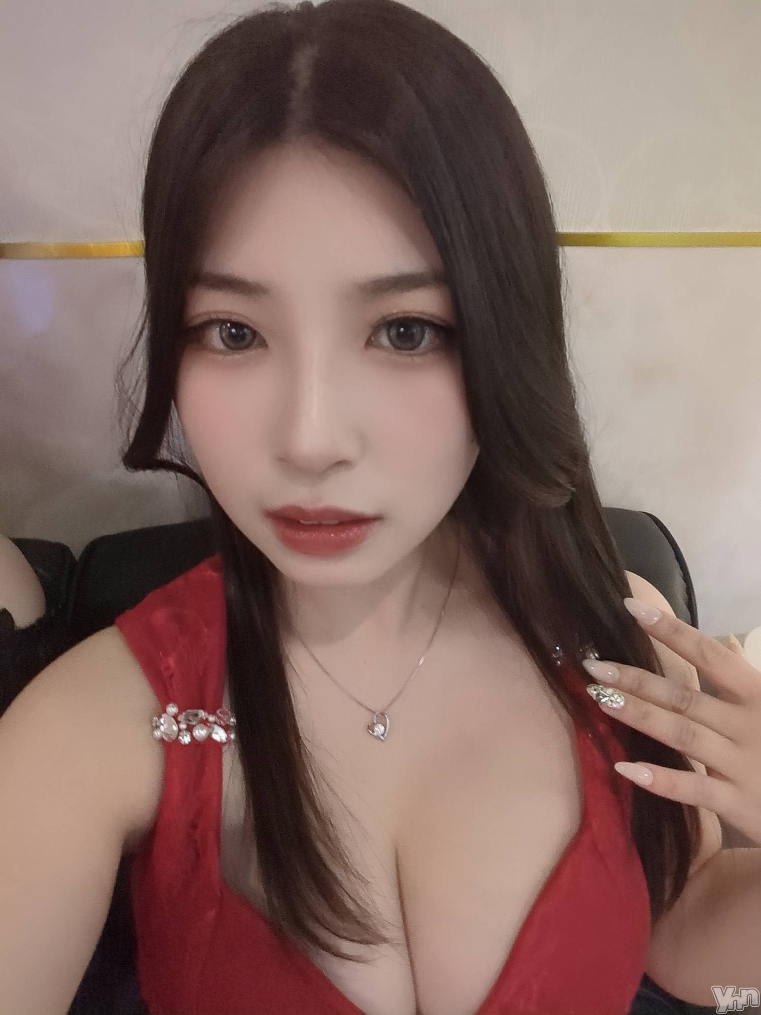 �ٻε��ĥ���Х��顦�����Club ALICE(����֥��ꥹ) ��2025ǯ4��8���̥�֥�����4��8�� 22��09ʬ�Υ֥�����