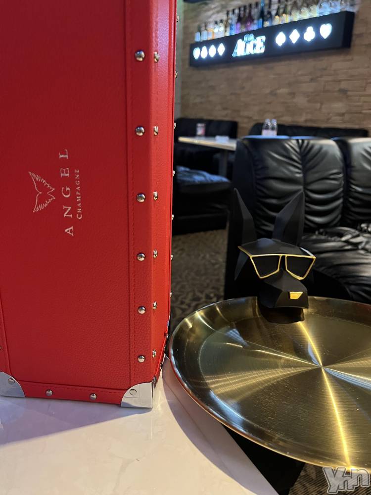 �ٻε��ĥ���Х��顦�����Club ALICE(����֥��ꥹ) �뤫��11��28���̥�֥�����ñ�Τǡ�