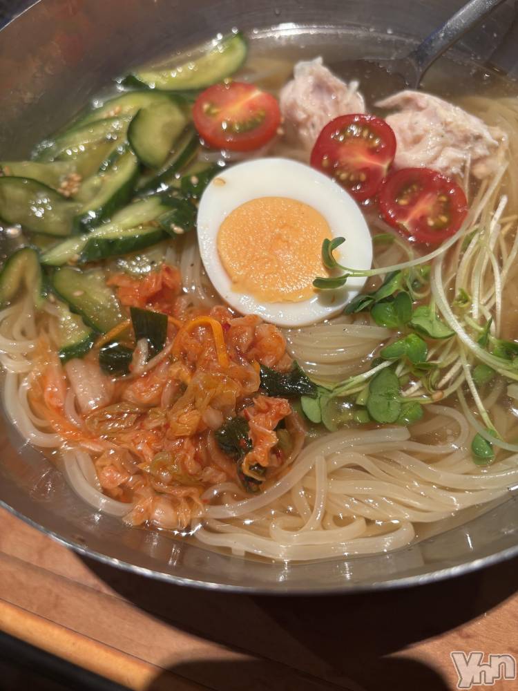 ���ܥ���Х��顦�����Cheriru(�������) �����ߤ�6��20���̥�֥�����🥚��