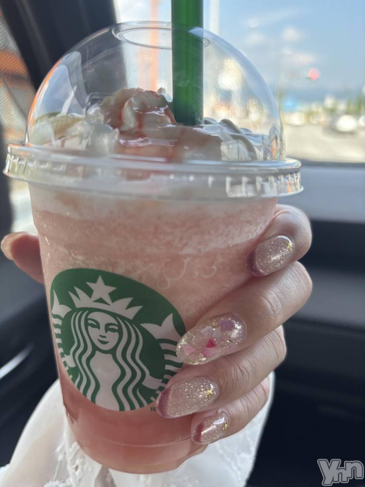 ���ܥ���Х��顦�����Cheriru(�������) �����ߤ�8��8���̥�֥�����🍑��