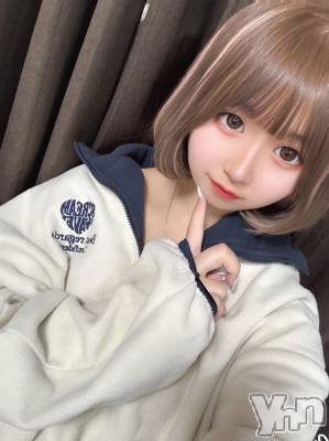 ぷるる(19) 身長150cm、スリーサイズB85(C).W56.H83。甲府ソープ オレンジハウス在籍。