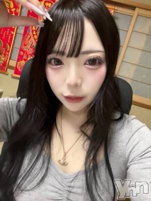 甲府ソープ オレンジハウス えな(22)の11月20日写メブログ「おやすみ世界🌏」