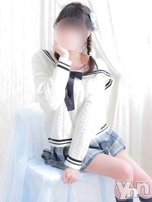 はなび(22) 身長168cm、スリーサイズB85(B).W56.H84。甲府デリヘル LOVE CLOVER(ラブクローバー)在籍。