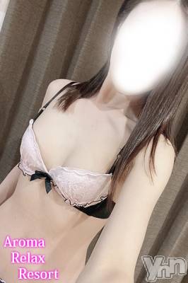 新人ナツナ(28) 身長157cm、スリーサイズB83(B).W58.H85。甲府風俗エステ アロマリラックスリゾート甲府店(アロマリラックスリゾートコウフテン)在籍。