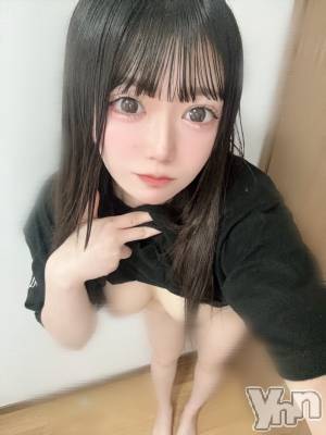 えむ(20) 身長155cm、スリーサイズB89(F).W57.H87。甲府ソープ オレンジハウス在籍。