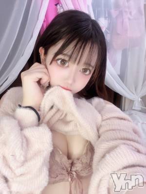 ねお(20) 身長163cm、スリーサイズB87(F).W58.H84。甲府ソープ オレンジハウス在籍。